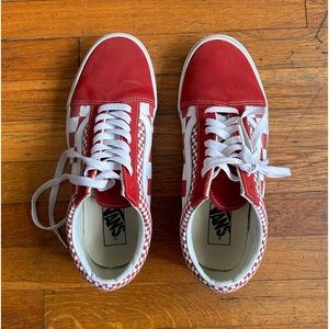 Red checkered old school Vans for men. Size 9 in M.
